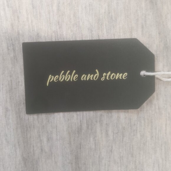 NWT Anthropologie's Pebble and Stone Size Small Tan and White Top - Picture 5 of 11